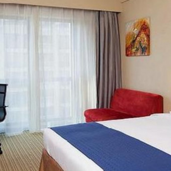 Holidays Inn Express Putuo Island