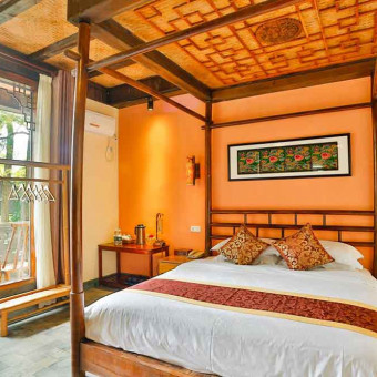 Yangshuo River Lodge